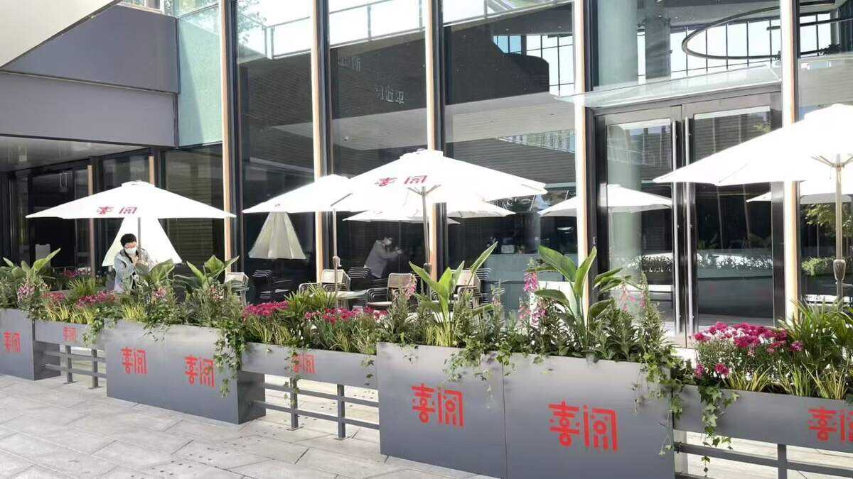 成都花箱定制-道路花箱工程